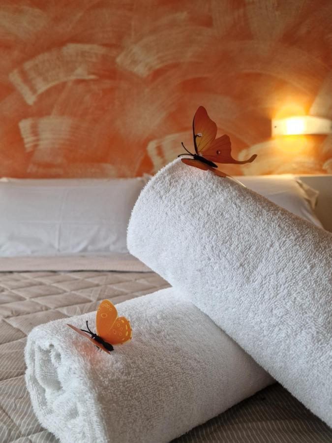 Hotel La Rocca Сан Марино Екстериор снимка