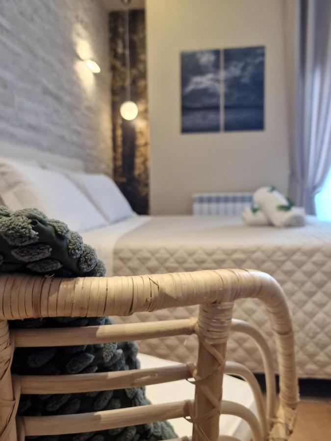 Hotel La Rocca Сан Марино Екстериор снимка